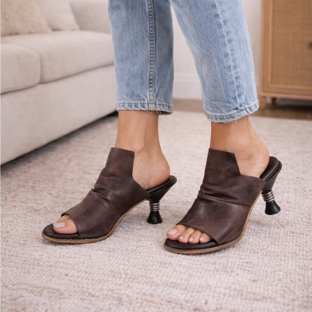 A.S.98 Brown Leather Mule Sandals Size 37 Ruched Open Toe Kitten Heel Designer